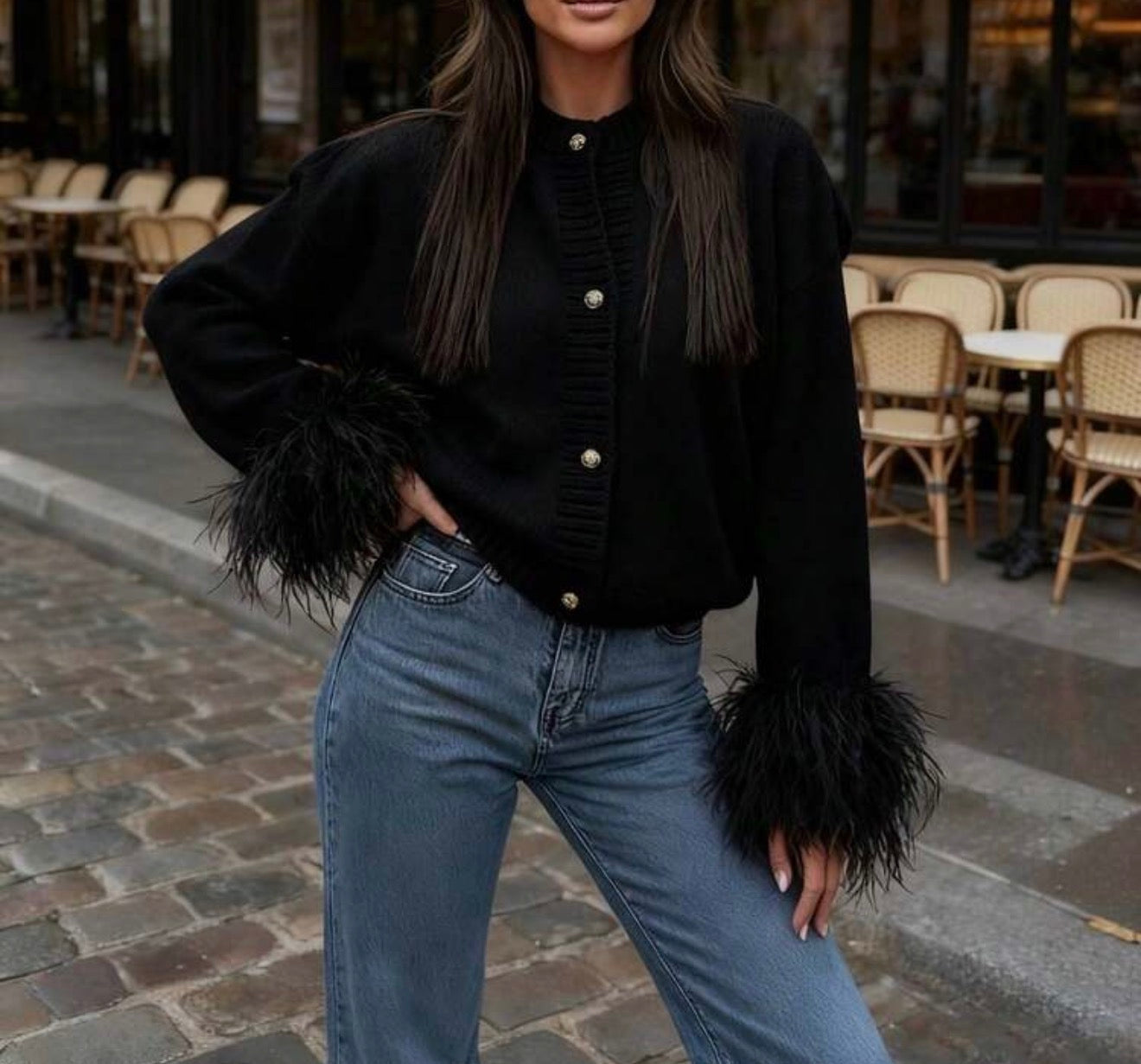 Cárdigan de punto con aplicaciones de plumas