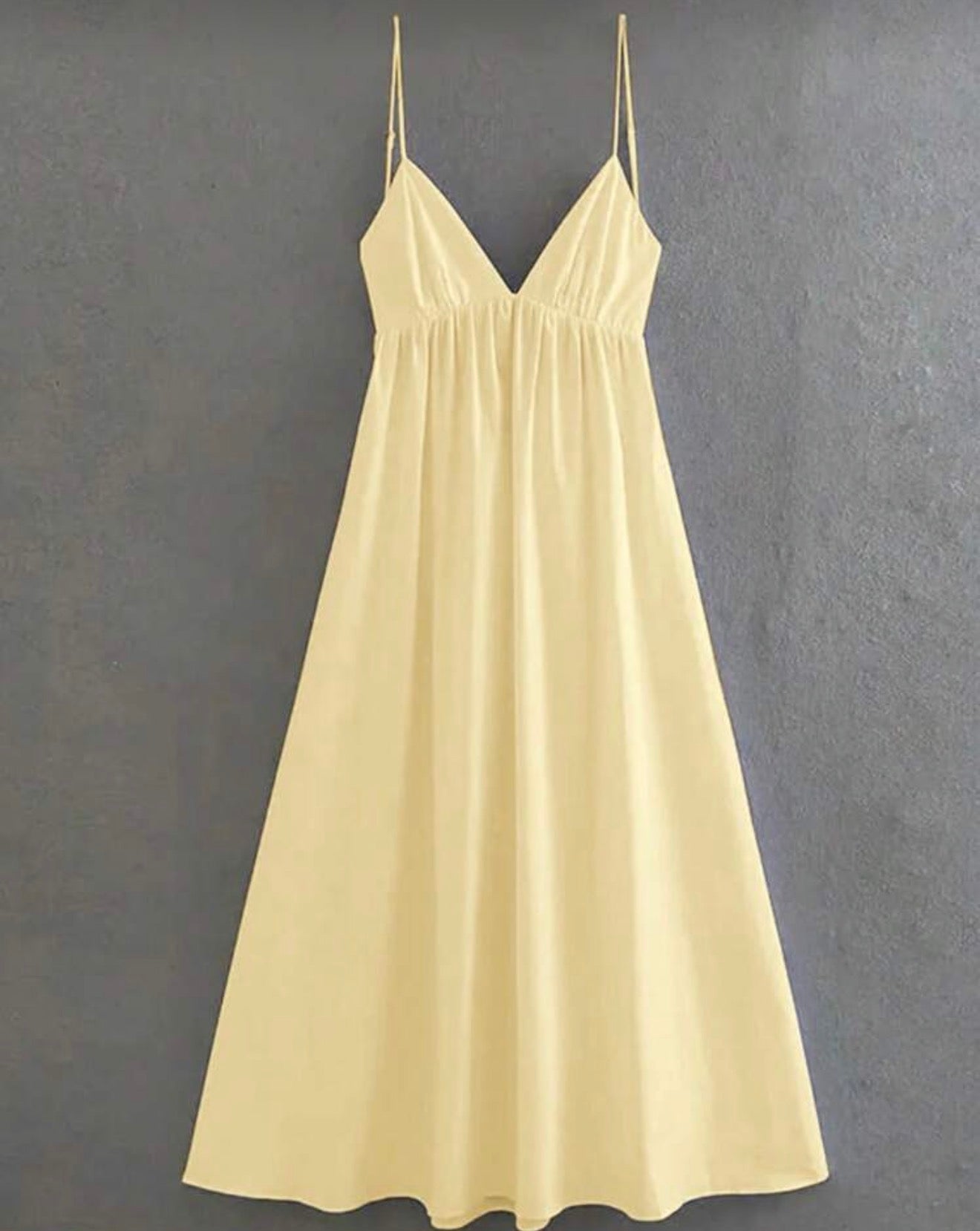 Vestido tirantes finos amarillo
