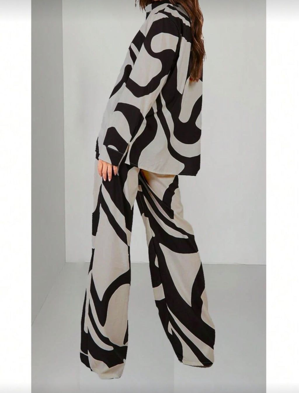 Conjunto estampado albaricoque